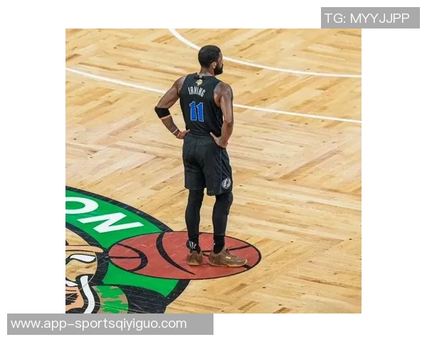 赛恩詹姆斯称赞克尼佩尔的球技与优势发挥能力展现团队合作精神