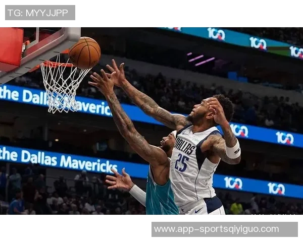 克莱三分火力全开全场9投6中贡献18分助力球队胜利 克莱三分火力全开全场9投6中贡献18分助力球队胜利